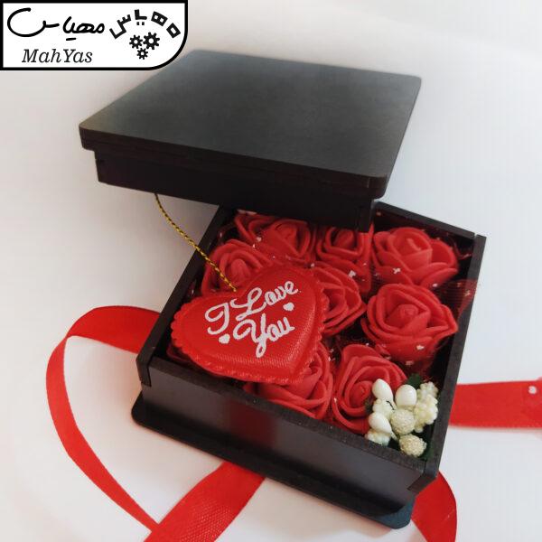 جعبه گل مصنوعی مدل عشق
